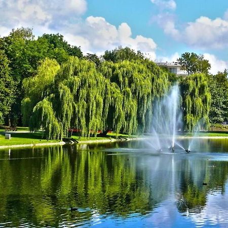 Zlota Centrum كيلتشي المظهر الخارجي الصورة